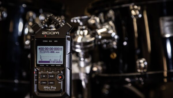 Z00M HANDY VOICE RECORDER H4n Pro